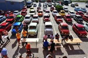 OBLJETNICA: Oldtimer klub Fićo Austrija proslavio 10. rođendan Smotra automobila