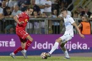 IZNENAĐUJUĆI PORAZ RIJEKE: Hrvatski prvak bez Fruka i Rukavine s 2:1 izgubio od 5. momčadi irskog prvenstva IZNENAĐUJUĆI PORAZ RIJEKE: Hrvatski prvak bez Fruka i Rukavine s 2:1 izgubio od 5. momčadi irskog prvenstva