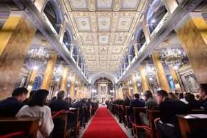 PAPA U ISTANBULU: Služio sv. misu u Katedrali Svetog Duha i istaknuo važnost Antiohije i drevnog grada Efeza za kršćanski svijet PAPA U ISTANBULU: Služio sv. misu u Katedrali Svetog Duha i istaknuo važnost Antiohije i drevnog grada Efeza za kršćanski svijet
