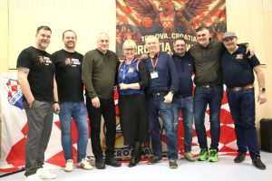 STUTTGART: Croatia Hawks je prvim mjestom u Oberligi i proslavom zaključila uspješnu polusezonu