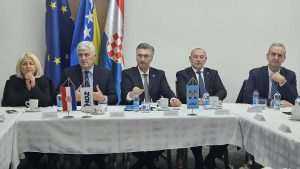 PROBLEM PREGLASAVANJA HRVATA: Plenković se nada da će se uskoro izmijeniti Izborni zakon u BiH PROBLEM PREGLASAVANJA HRVATA: Plenković se nada da će se uskoro izmijeniti Izborni zakon u BiH