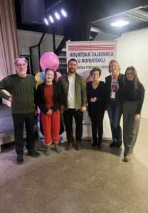 LISICA BEZ REPA: Hrvatska kazališna predstava oduševila norveške mališane Predstava "Lisica bez repa" / Foto: Mateja Kelemenić