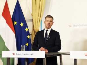 Premijer Peter Magyar