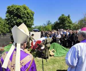 OPROSTILI SE MNOGI UGLEDNICI: Posljednji ispraćaj Julienne Eden Bušić uz državne počasti Posljednji ispraćaj Julienne Bušić / Foto: Anita-Slavica Prka Đurašić