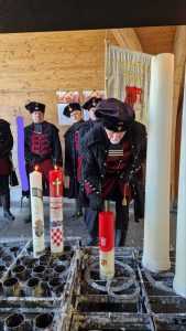 TRADICIJA SE NASTAVLJA: Zrinska garda Čakovec sudjelovala na Vojnom hodočašću u Lourdesu