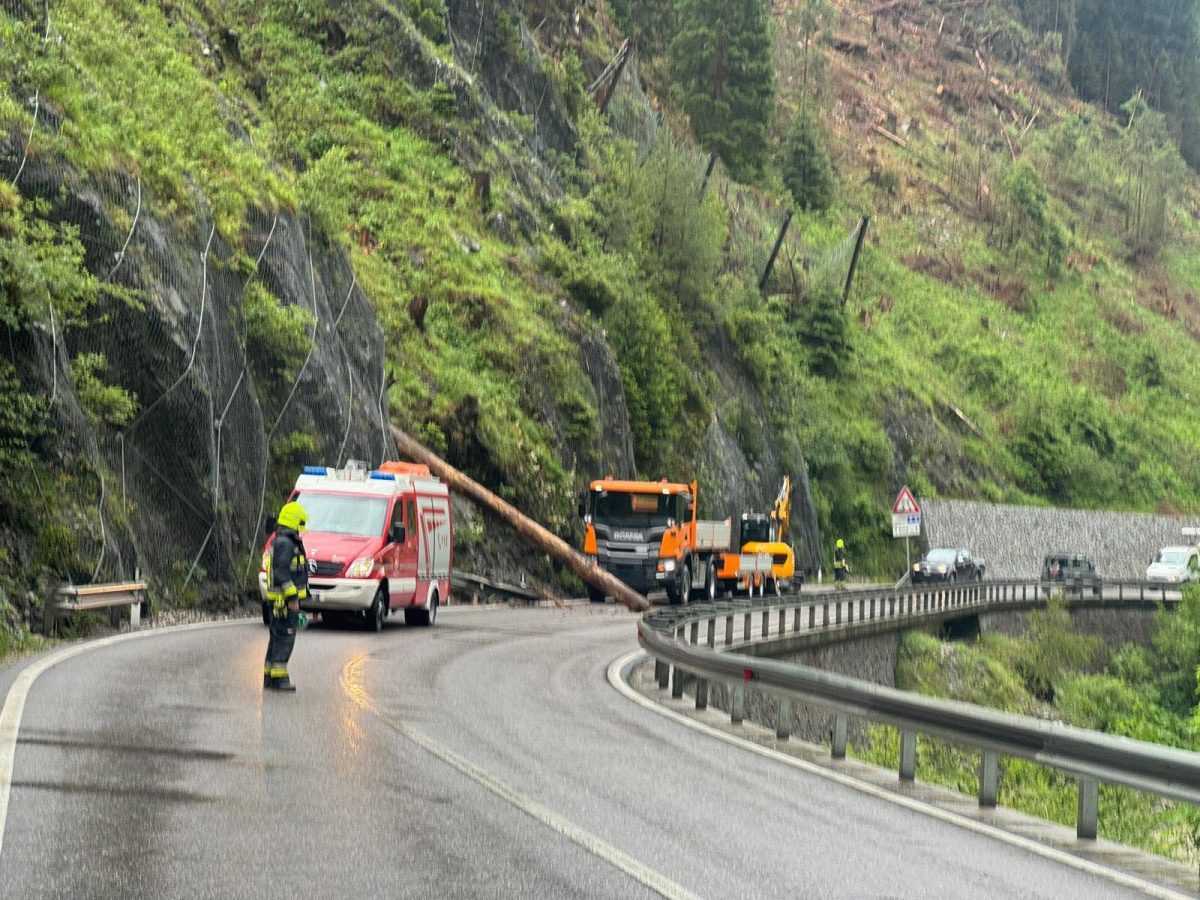 Posljedice nevremena u Južnom Tirolu / Foto: Facebook / Landesfeuerwehrverband Südtirol