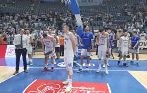 SLAVLJE I TUGA NA VIŠNJIKU: Cibona pred 9.000 navijača u Zadru osvojila 21. naslov prvaka Hrvatske