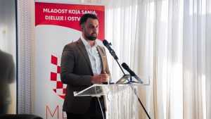 MLADI POVRATNICI IZ CIJELOG SVIJETA POSLALI PORUKU: Hrvatska nije samo mjesto povratka, nego i mjesto novih prilika Susret mladih hrvatskih povratnika / Foto: Udruga Mladi za Domovinu