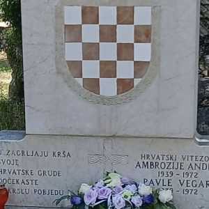 KOMEMORACIJA "FENIXOVCIMA" U TRNBUSIMA: Sv. misom i molitvom obilježena 54. obljetnica žrtve pripadnika skupine „Fenix ’72“ KOMEMORACIJA "FENIXOVCIMA" U TRNBUSIMA: Sv. misom i molitvom obilježena 54. obljetnica žrtve pripadnika skupine „Fenix ’72“