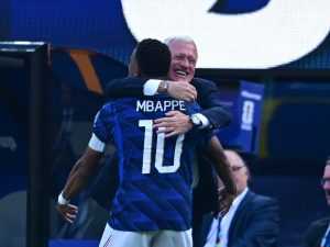 NEZAUSTAVLJIVA FRANCUSKA: Kylian Mbappe i društvo s 3:0 izbacili Švedsku sa SP-a NEZAUSTAVLJIVA FRANCUSKA: Kylian Mbappe i društvo s 3:0 izbacili Švedsku sa SP-a